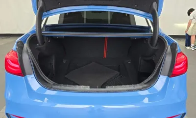 BMW M3 2018, 201176 км, за 32324.19 USD - фото 20