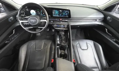 Hyundai Avante 2023, 78646 км, за 11400.66 USD - фото 7