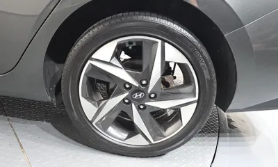 Hyundai Avante 2023, 78646 км, за 11400.66 USD - фото 21
