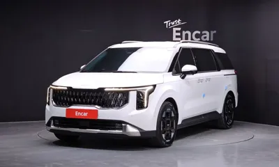 Kia Canival · 2024 год