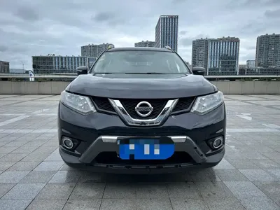 Nissan X-Trail 2014, 42000 км, за 5872.85 USD