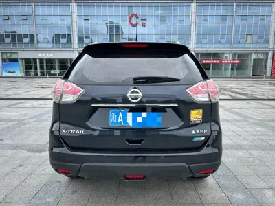 Nissan X-Trail 2014, 42000 км, за 5872.85 USD