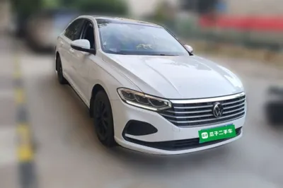 Volkswagen Lavida 2023, 26200 км, за 9057 USD