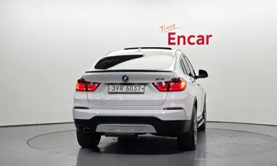 BMW X4 2017, 145067 км, за 11059.08 USD