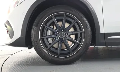Mercedes-Benz GLA-Class 2023, 9483 км, за 29758.4 USD