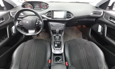 Peugeot 308 2015, 128225 км, за 3575.37 USD - фото 7