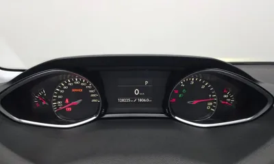 Peugeot 308 2015, 128225 км, за 3575.37 USD - фото 8