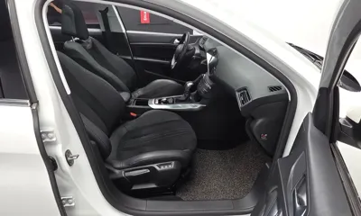 Peugeot 308 2015, 128225 км, за 3575.37 USD - фото 12