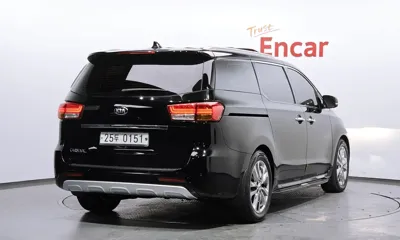 Kia Canival 2017, 132220 км, за 8126.86 USD