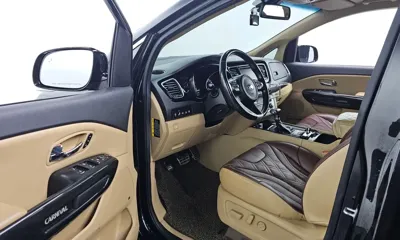 Kia Canival 2017, 132220 км, за 8126.86 USD - фото 17