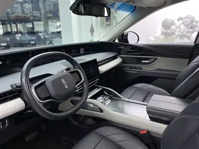 Lincoln Nautilus 2025, 15800 км, за 29987.65 USD