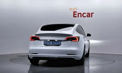 Tesla Model 3 2020, 101926 км, за 16082.45 USD