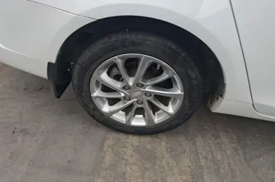 Geely Auto Emgrand 2021, 45500 км, за 7213 USD - фото 16