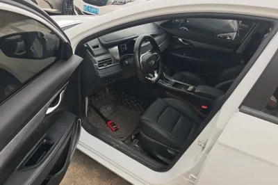 Geely Auto Emgrand 2021, 45500 км, за 7213 USD - фото 23