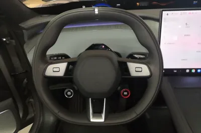 Xiaomi Auto YU7 2025, 18000 км, за 38704 USD - фото 10