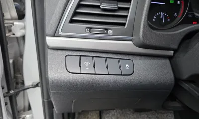 Hyundai Avante 2016, 227225 км, за 3843.65 USD - фото 13