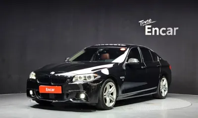 BMW 5-Series · 2016 год