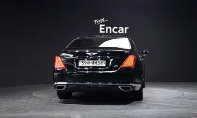 Genesis EQ900 2016, 191032 км, за 6739.35 USD