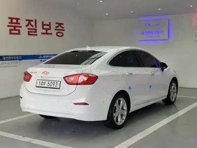 ChevroletGMDaewoo Cruze 2017, 89546 км, за 5021.47 USD