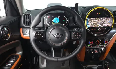 MINI Countryman 2024, 41198 км, за 22121.57 USD - фото 12