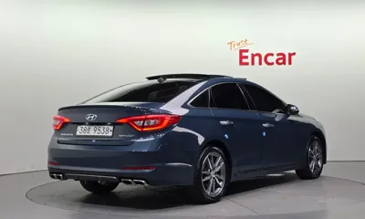Hyundai Sonata 2015, 117356 км, за 6937.56 USD