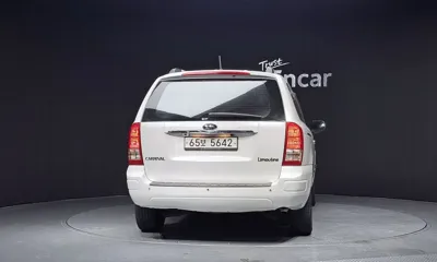 Kia Canival 2012, 171960 км, за 2973.24 USD