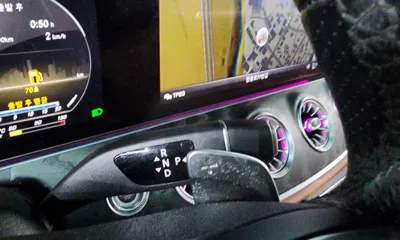 Mercedes-Benz E-Class 2019, 101267 км, за 16525.66 USD - фото 9