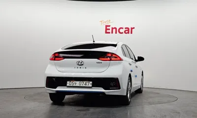 Hyundai Ioniq 2016, 180409 км, за 4294.68 USD