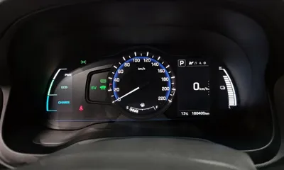 Hyundai Ioniq 2016, 180409 км, за 4294.68 USD - фото 8