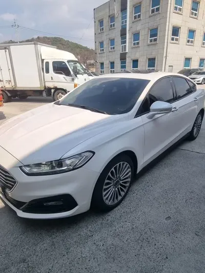 Ford Mondeo 2020, 102485 км, за 9977.68 USD