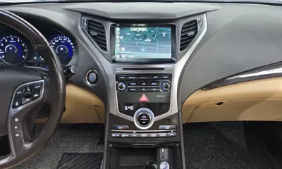 Hyundai Grandeur 2016, 178978 км, за 4488.68 USD - фото 13