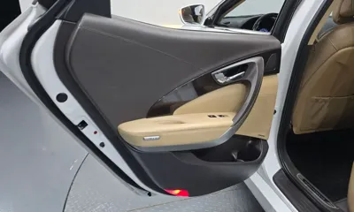 Hyundai Grandeur 2016, 178978 км, за 4488.68 USD - фото 25