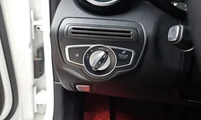 Mercedes-Benz C-Class 2018, 138231 км, за 9846.4 USD - фото 20
