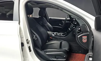 Mercedes-Benz C-Class 2018, 138231 км, за 9846.4 USD - фото 26