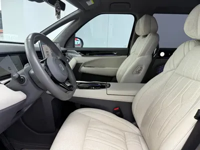 Zeekr 009 2023, 80000 км, за 35314.21 USD