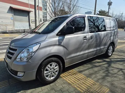 Hyundai Starex 2018, 207598 км, за 4923.2 USD - фото 6