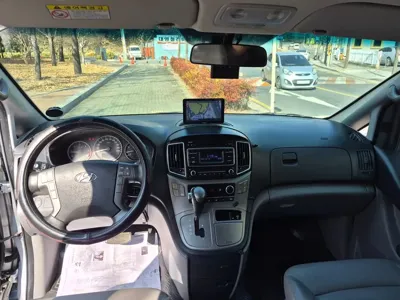 Hyundai Starex 2018, 207598 км, за 4923.2 USD - фото 9