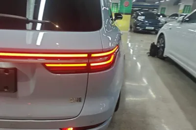 Li Auto ONE 2021, 87400 км, за 22169 USD - фото 9