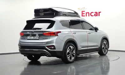 Hyundai Santafe 2019, 108517 км, за 10358.31 USD