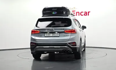 Hyundai Santafe 2019, 108517 км, за 10358.31 USD
