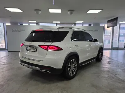 Mercedes-Benz GLE-Class 2023, 136753 км, за 45941.33 USD