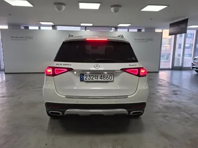 Mercedes-Benz GLE-Class 2023, 136753 км, за 45941.33 USD