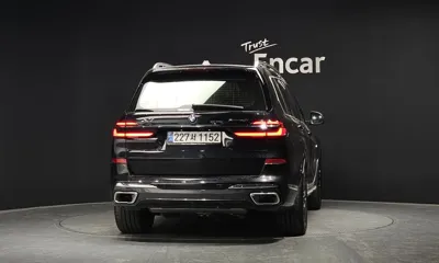 BMW X7 2025, 11218 км, за 99960.96 USD
