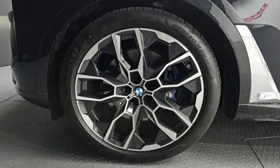 BMW X7 2025, 11218 км, за 99960.96 USD
