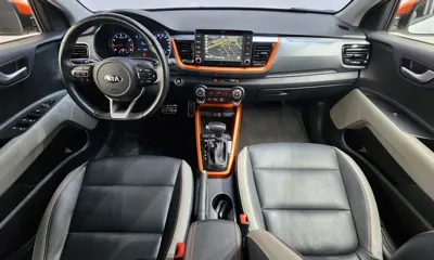 Kia Stonic 2018, 60332 км, за 8255.86 USD - фото 7