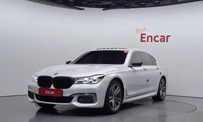 BMW 7-Series · 2017 год