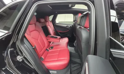 Porsche Macan 2022, 16615 км, за 52791.54 USD - фото 19