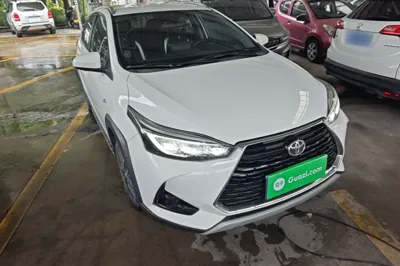 Toyota YARiS L Zhi Xuan 2022, 34400 км, за 10531 USD