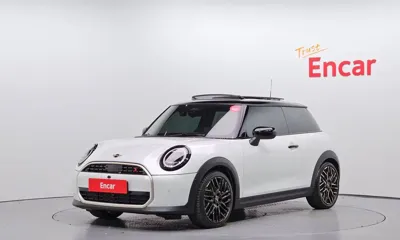MINI Cooper · 2025 год