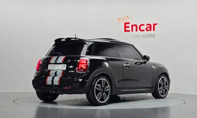 MINI Cooper 2020, 44452 км, за 15172.23 USD